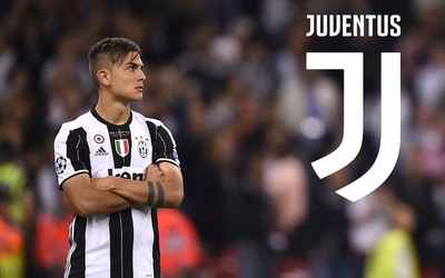 熊猫体育动态-乌克兰队这脚射门直挂死角