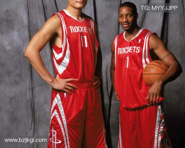 瑟洛特赛后点赞裁判